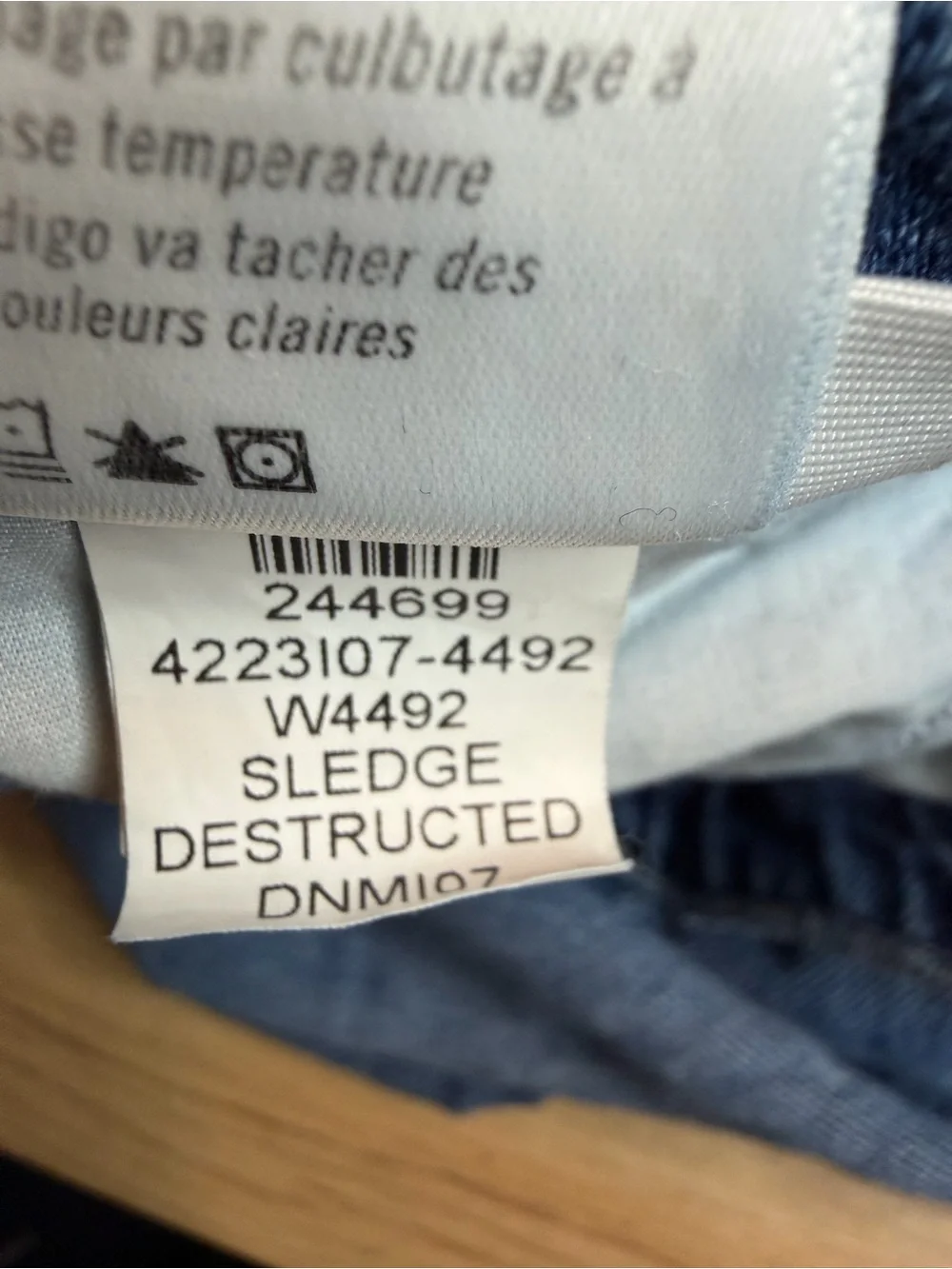Paige Brand Noelle style sledge jeans denim destroyed/distressed style Size 32 - Picture 8 of 8